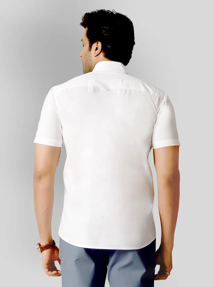 Warm White Solid Tailored Fit Casual Shirt | JadeBlue